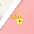 Leuke gele bloem sleutelhanger met bel en cartoon hanger voor tassen en sleutels - Stijl met bellen / Gele Kleine Bloem
