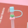 Süße Kirsche Silikon Strohhalm Abdeckung 10mm große Kaliber Staubdichte Kappe für Stanley Tassen. - Kleine rosa Kirsche mit grünem Blatt 10 mm