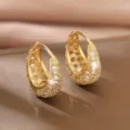 High-end gold-plated U-shaped hollow earrings with sparkling pavé zircon inlay - Gold-A