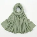 Einfarbiges, knittriges langes Damenhidschab-Tuch, leichtes Polyester-Baumwoll-Kopftuch. - 23#Hellgrün