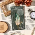 Segnalibro in metallo a forma di piuma con splendido design vintage e delicata catena. - Piuma Verde Rinnovamento (Confezione Semplice)
