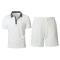 Set polo e pantaloncini in maglia waffle estiva da uomo, elegante completo casual bianco - Taglia S / Top e Pantaloni / Bianco