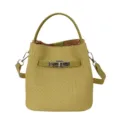 Elegante bolso tipo saco tejido para mujer con asa superior y correa de hombro ajustable. - Verde