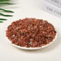 High-quality natural reddish-brown crystal crushed stones for aromatherapy and home decor - Southern Red Agate (5-7mm) / 100g Pack / Red