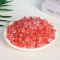 Natural red tumbled crystal gravel stones for home decor and aromatherapy - Watermelon Quartz / 9-12mm (100g)