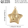 Nahaufnahme eines vergoldeten Sternanhängers mit Monddetails und genauen Abmessungen - Mond Stern Pentagramm Stil (Q1225)