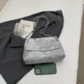 Bolso de hombro con cadena plateada minimalista para mujer, bolso informal elegante para uso diario. - Plateado