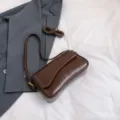 Retro solid color brown shoulder crossbody bag stylish Korean fashion daily underarm handbag - Brown