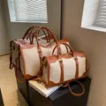 Große Segeltuch Reisetasche für Damen, stylische Weekender Tasche mit großem Fassungsvermögen. - Braun