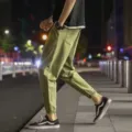 Men's green casual cropped harem pants, loose fit elastic cuff ankle trousers for spring. - Army Green