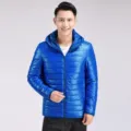 Giacca piumino uomo blu con cappuccio inverno leggera calda cappotto casual SKU v1 - Blu zaffiro