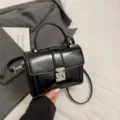 Bolso de mano negro para mujer, elegante bolso cruzado de piel sintética con cerradura. - Estilo A / Estilo A Negro