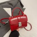 Bolso de mano rojo estructurado mini asa, elegante bolso cruzado cuadrado de cuero PU variante. - Estilo A / Estilo A Rojo