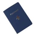 Porta passaporto in pelle PU con timbro aereo dorato e testo passaporto viaggio - Blu navy