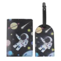 Set carino copripassaporto e etichetta per valigia con astronauta, in pelle PU. - Nero