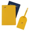 Set Custodia Passaporto ed Etichetta Valigia in Pelle PU Gialla con Logo Aereo 3D Viaggio - Giallo