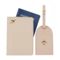Beige Reisepasshülle und Kofferanhänger Set mit goldenem Flugzeug Anhänger Reise Zubehör - Khaki