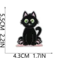 Detaillierte Ansicht des süßen schwarzen Katzen Stickaufnähers mit Maßangaben. - Grüne Augen Schwarze Katze (X31XM-09-27)