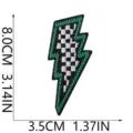 Cooler Blitz Stickaufbau mit schwarzweißem Schachbrettmuster für Kleidung Dekoration. - Schwarz Weiß Karo Grüner Rand Blitz (X33SD-078-10)