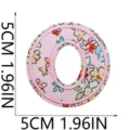 Toppa ricamata con lettera O floreale, applicazione in tessuto rosa con fiocco per vestiti. - C13SH-07-O