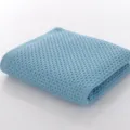 Serviette de bain gaufree en coton bleu clair, serviette unie douce pour la maison - 74x33 cm / Shi Qing