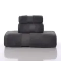 Hochwertiges 3-teiliges Baumwoll-Handtuchset in Grau, weich und sehr saugfähig für den Alltag. - 140x70, 74x33, 34x34cm / Elegantes Grau