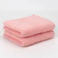 Lot de 2 serviettes de visage en coton rose, éponges douces absorbantes avec bord texturé. - Rose Cerise