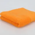 Einfaches reines Baumwolltuch weich und saugfähig in leuchtendem Orange für den täglichen Gebrauch - 34x75cm / Orange-Gelb