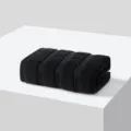 Serviette de visage noire en pur coton, produit textile de bain absorbant pour la maison. - Noir Minuit