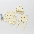 Süßes Baby Langarm Body, Fußhosen und Mütze 3er-Set mit Olive-Druck für Kleinkinder. - 90cm / Set / Beige