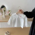 haut manches longues en coton pour tout-petit col volanté chemise bébé fille détail - Broderie Nœud