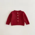 Rote Strickjacke fuer Babys, langaermelig mit Lochmuster Detail, kuschelige Baumwolle. - 66cm / Weinrote Jacke