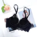 Schwarzer französischer sexy Spitzen-BH, elegante Blumenmuster, Bügel-Design, bequeme Passform. - 70B / Oberteile / Schwarz