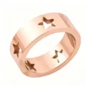 Roségoud roestvrijstalen brede bandring met stijlvolle holle steruitsparingen voor dames - Ster Ring - Rozegoud