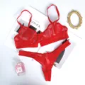 Rode Franse kanten bh- en slipset, ultrakunstige sexy lingerieset voor damesmode. - Rood