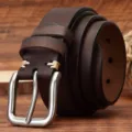 Vintage brown leather belt for men with sturdy metal pin buckle, casual genuine cowhide strap. - Coffee / 105cm