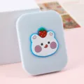 Petit miroir de maquillage de poche pliable motif d'ours mignon pour étudiants en plastique. - Miroir et peigne 2-en-1 dessin animé - Ours fraise