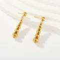 Detalle de los pendientes colgantes de cuentas degradadas chapados en oro fino. - Estilo Borla de Cuentas Redondas Degradadas (Estilo 3)