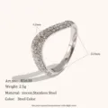 Anello in acciaio inossidabile a V irregolare con zirconi cubici gioiello di moda elegante. - Taglia 6 / Anello Irregolare a V (R5638) / Argento