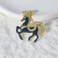 Ciondolo cavallo smalto nero zircone placcato oro rame accessorio gioielli DIY vista dettagli. - Stile Cavallo Nero Oro (M1022)