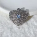 Ciondolo a cuore cavo in zircone micro-incastonato placcato oro rame accessorio fai da te - Cuore Blu Chiaro (2)