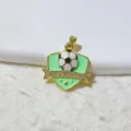 Ciondolo scudo calcio in lega dorata smalto verde strass accessorio per gioielli. - Stile Base Verde (741)