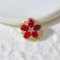 Exquisita cuenta espaciadora de flores de circonia chapada en oro para joyeria. - Estilo de Flor Roja (4)