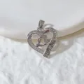 Pendentif cœur argenté avec zircons et inscription mom, idéal pour colliers DIY. - Style Ajouré Lettre MOM Argent (6)