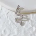 Silber Zirkonia Schlangen Anhänger Halskette Zubehör, Mikro Pave Zirkon Metall Charme Element. - Silber Voller Pavé Strass Gewundene Schlange (G851)