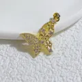 Detaillierte Nahaufnahme eines vergoldeten Schmetterling Zirkon DIY Schmuckanhängers. - Mikro-Pave Weißer Zirkonia Schmetterling (4)