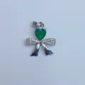 Grüner Zirkon Herz Schleife Anhänger DIY Schmuck Zubehör glänzender Kristall Charm. - Goldene Basis Grünes Herz Strass Schleife Stil (03)