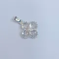 Silberner vierblättriger Zirkonia Anhänger DIY Zubehör für Halskette und Armband. - Silberne Basis Kleeblatt Strass Stil (11)