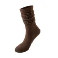 Einfarbige braune Slouch Socks für Damen, gemütliche lange Stricksocken warm und bequem. - Einheitsgröße / Kaffeebraun