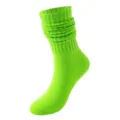Neon grüne Slouch Socken für Damen, trendige einfarbige gestrickte lange Bubble Socken. - Einheitsgröße / Hellgrün